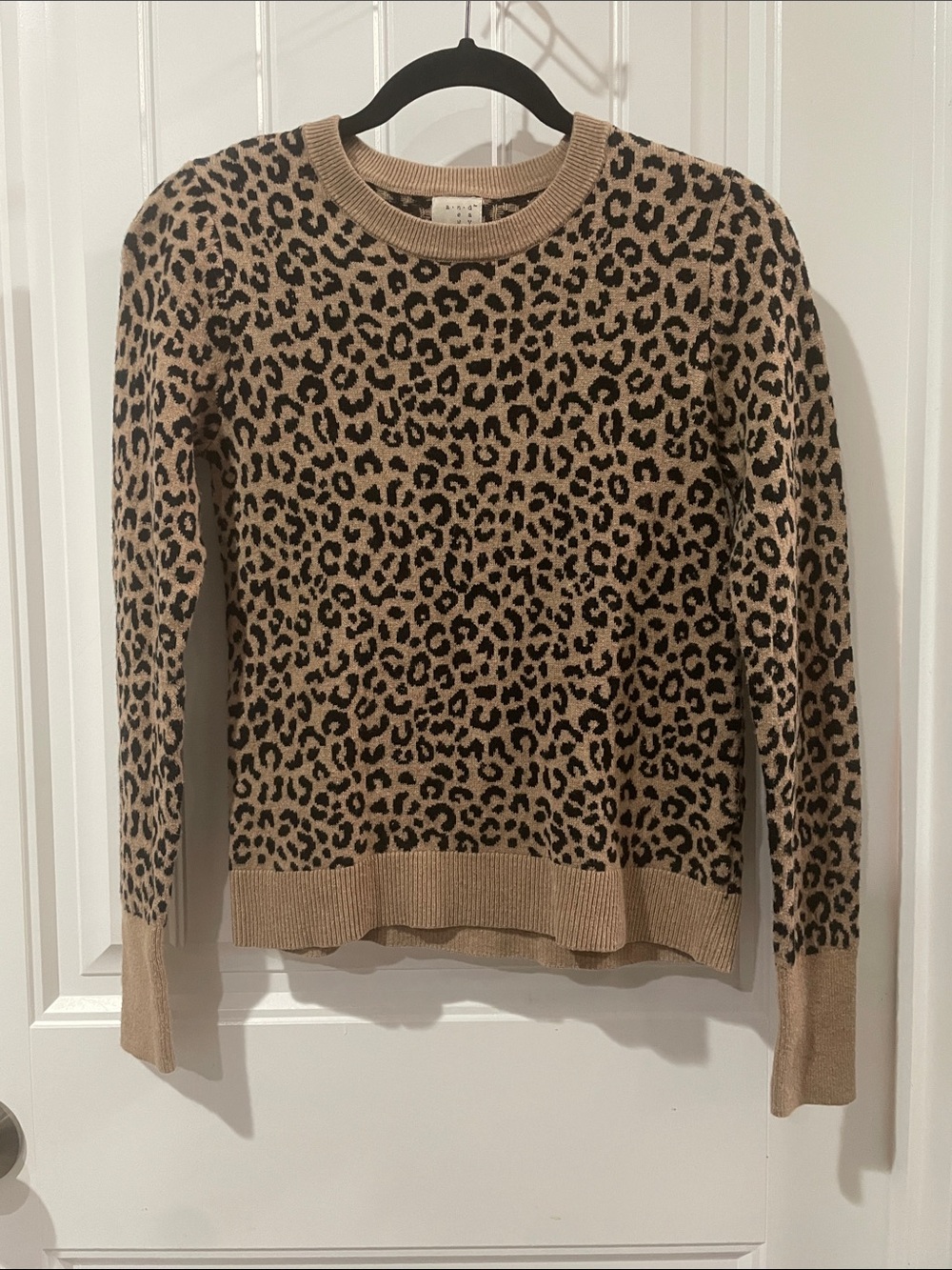 Women’s Leopard Print Crewneck Sweater - Tan/Black
